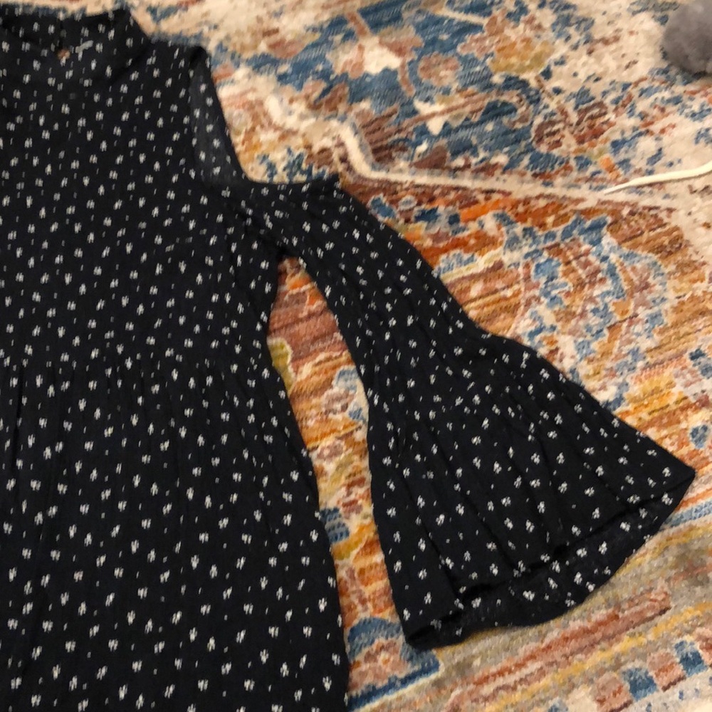 Open Shoulder Top - Picture 5 of 8